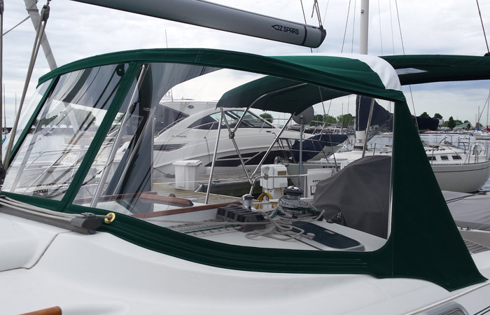 Beneteau Oceanis 381. Makrolon M5, Solarfix Thread